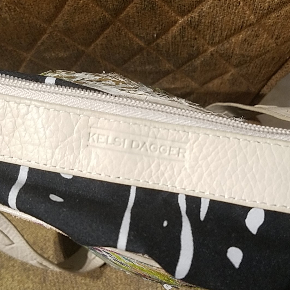Kelsi Dagger Avery Painted Shoulder Bucket Bag - Picture 3 of 5